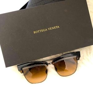NWT! Bottega Veneta Modified Cat Eye Sunglasses - Mint Condition